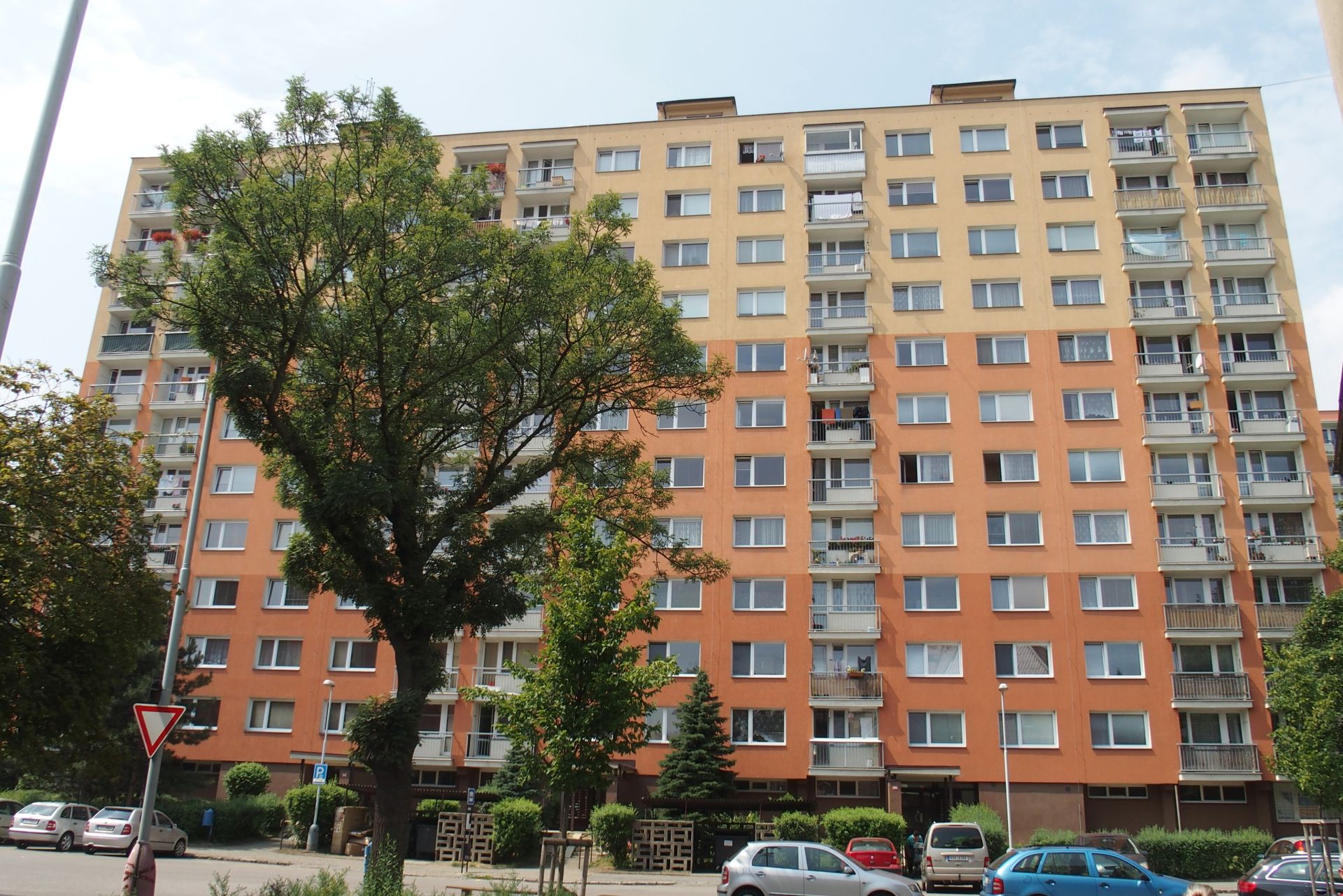Prodej bytu 1+1/L, OV, 41 m2, Kralupy nad Vltavou, Sídl. Hůrka