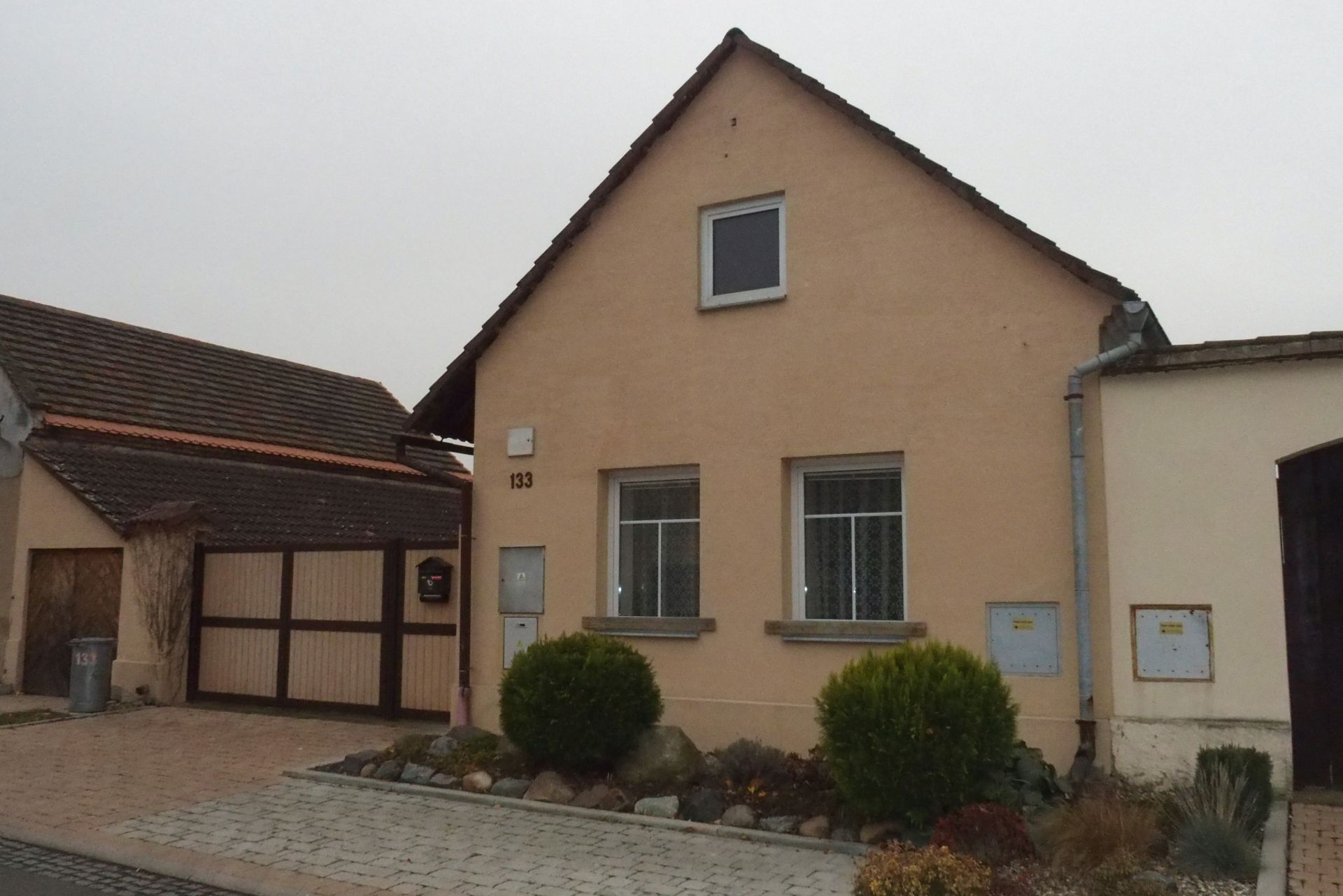 Prodej RD 2+1/garáž, Dolní Beřkovice, 1282 m2