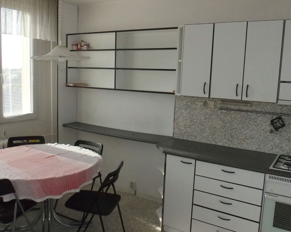 Pronájem bytu 4+1/L, 90 m2, Praha 8 - Bojasova